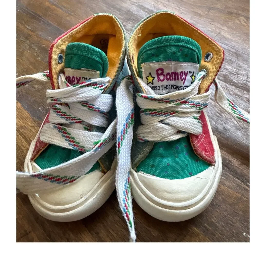 Barney 1993 Canvas Sneakers Shoes Size 5 Unisex the Lyons Group Colorblock